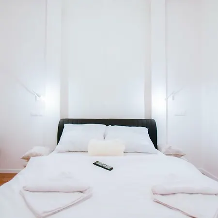 Apartament Daisy In The Inner City *